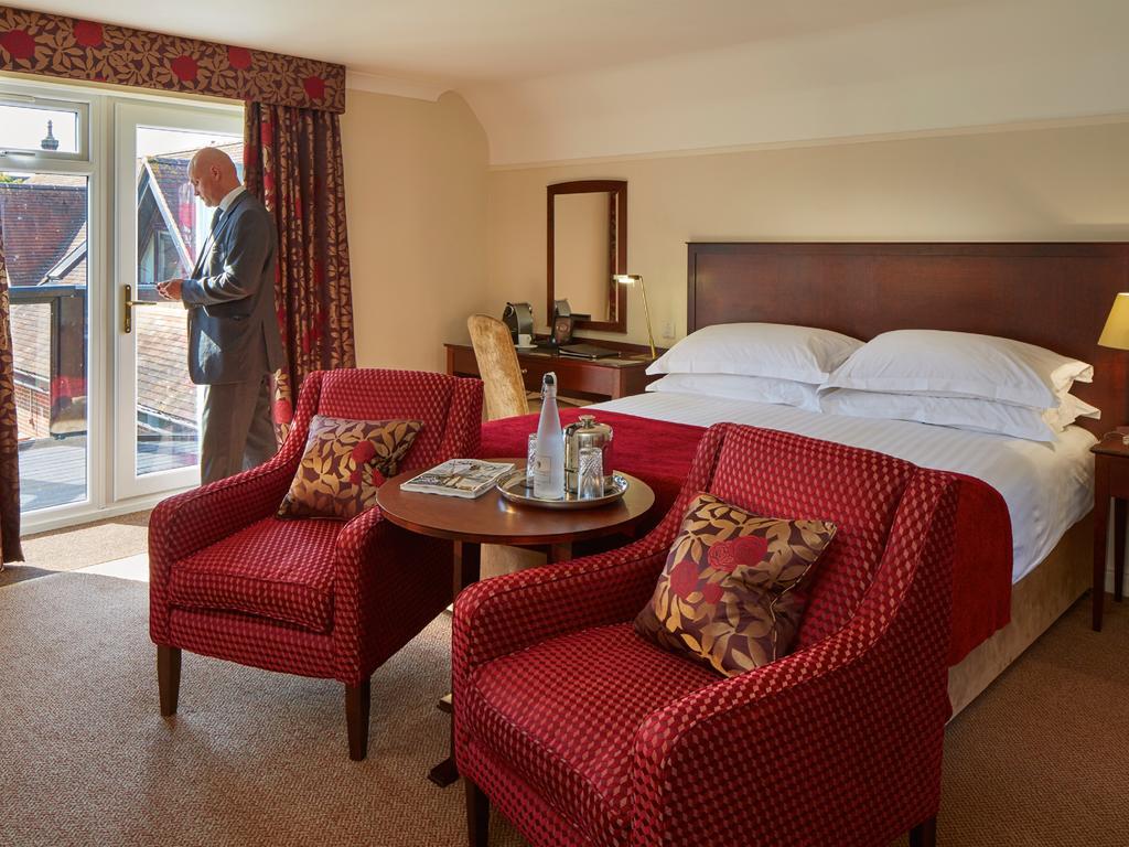 Macdonald Elmers Court Hotel Lymington Exterior foto